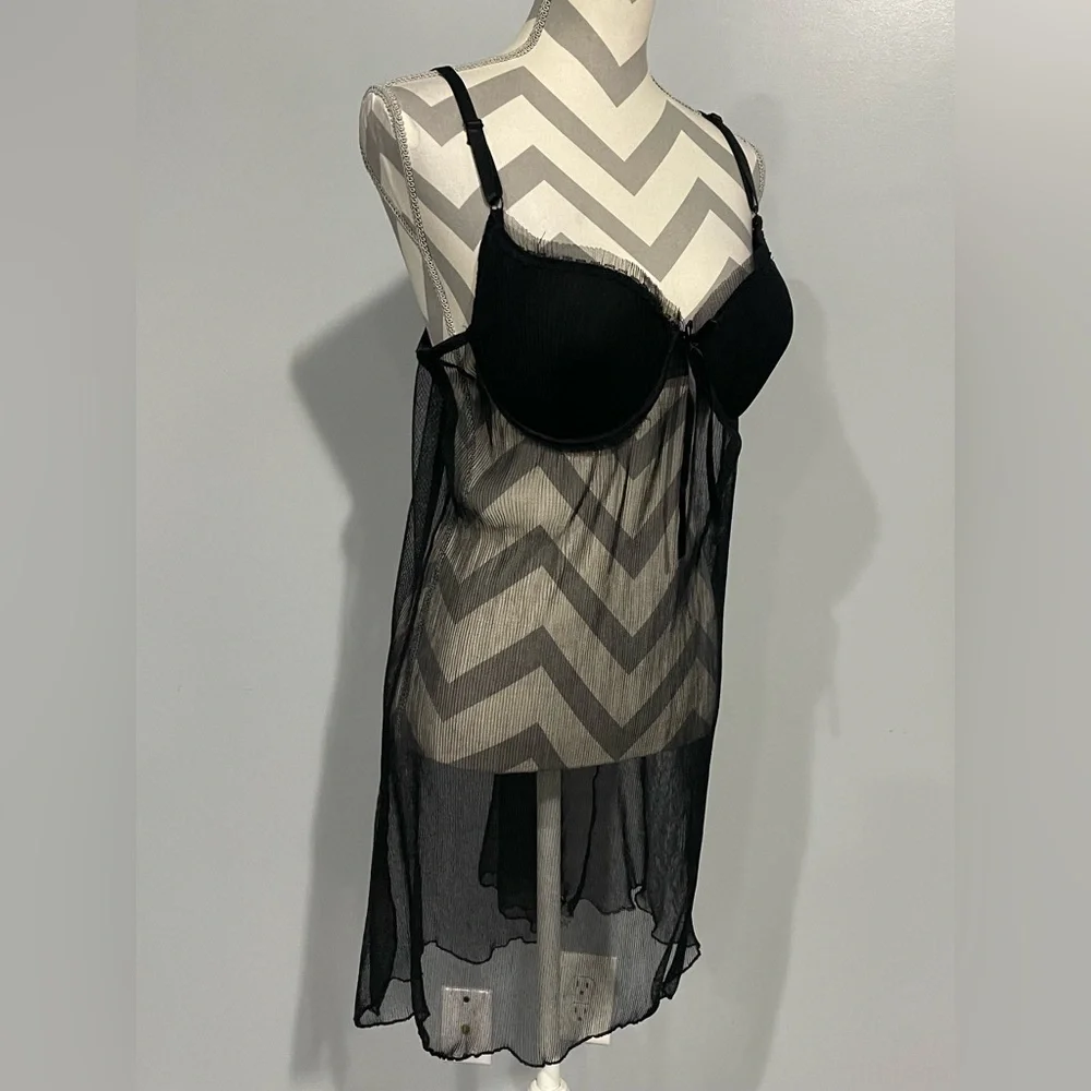 Elegant Black Sheer Chemise - Picture 6 of 9